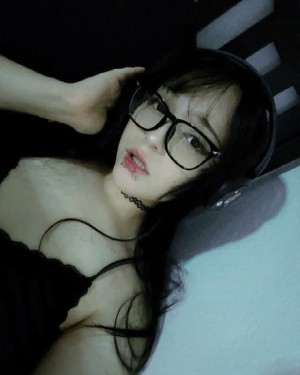 myminimoonie Photo #9