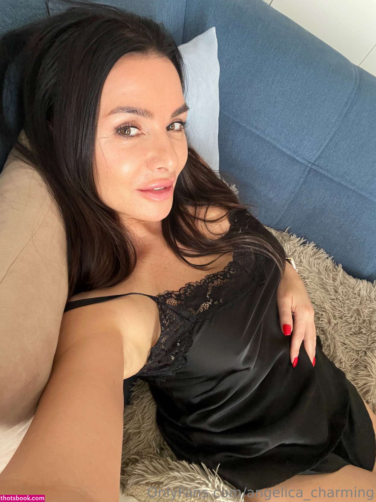 Angelica Charming Photo #35