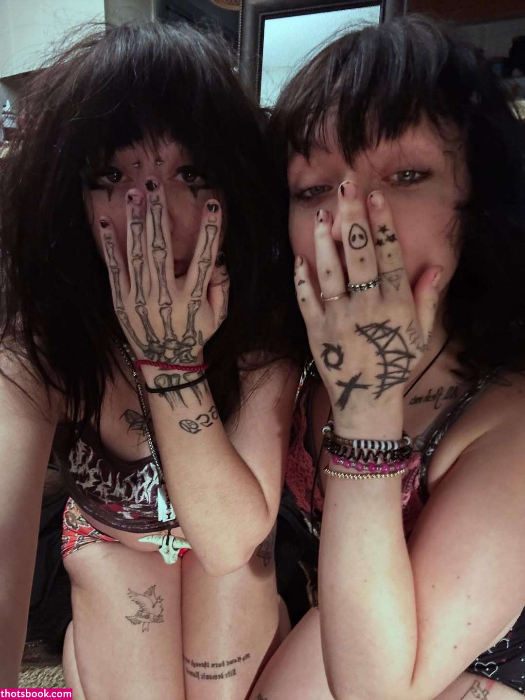 lustbunnyx3 Photo #37