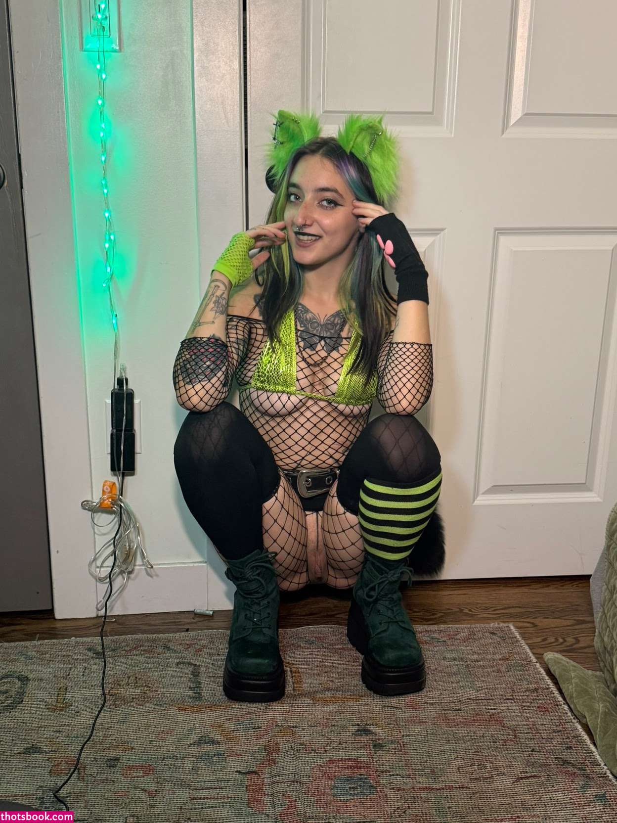 Myst1cnympho Photo #29