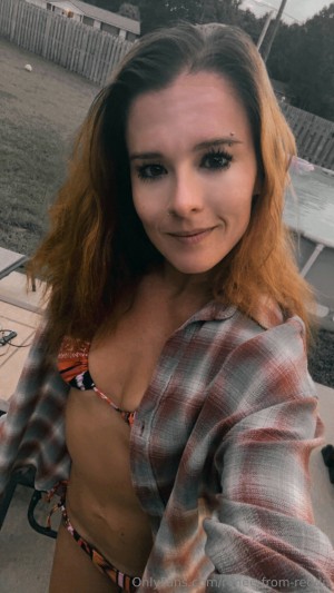 Renee From Reddit Photo #12