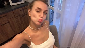 Sandra Grace Photo #2