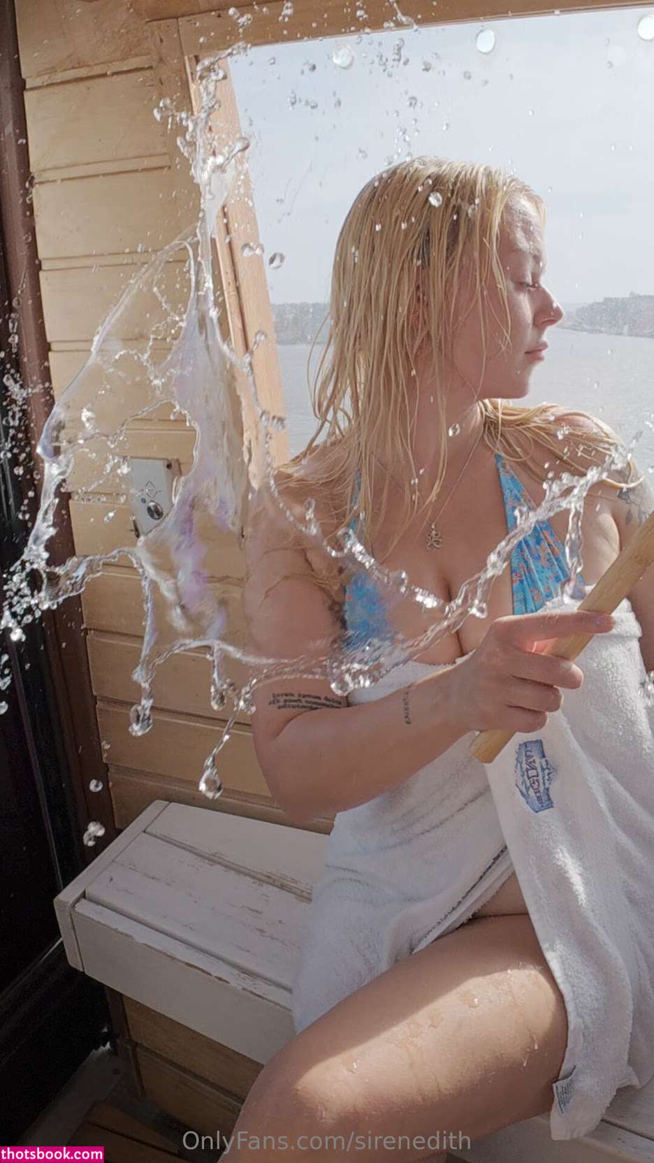 sirenedith Photo #40