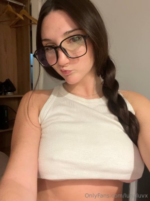 yourcherrysgirlyx Photo #22