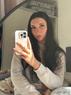 yourcherrysgirlyx Photo #35