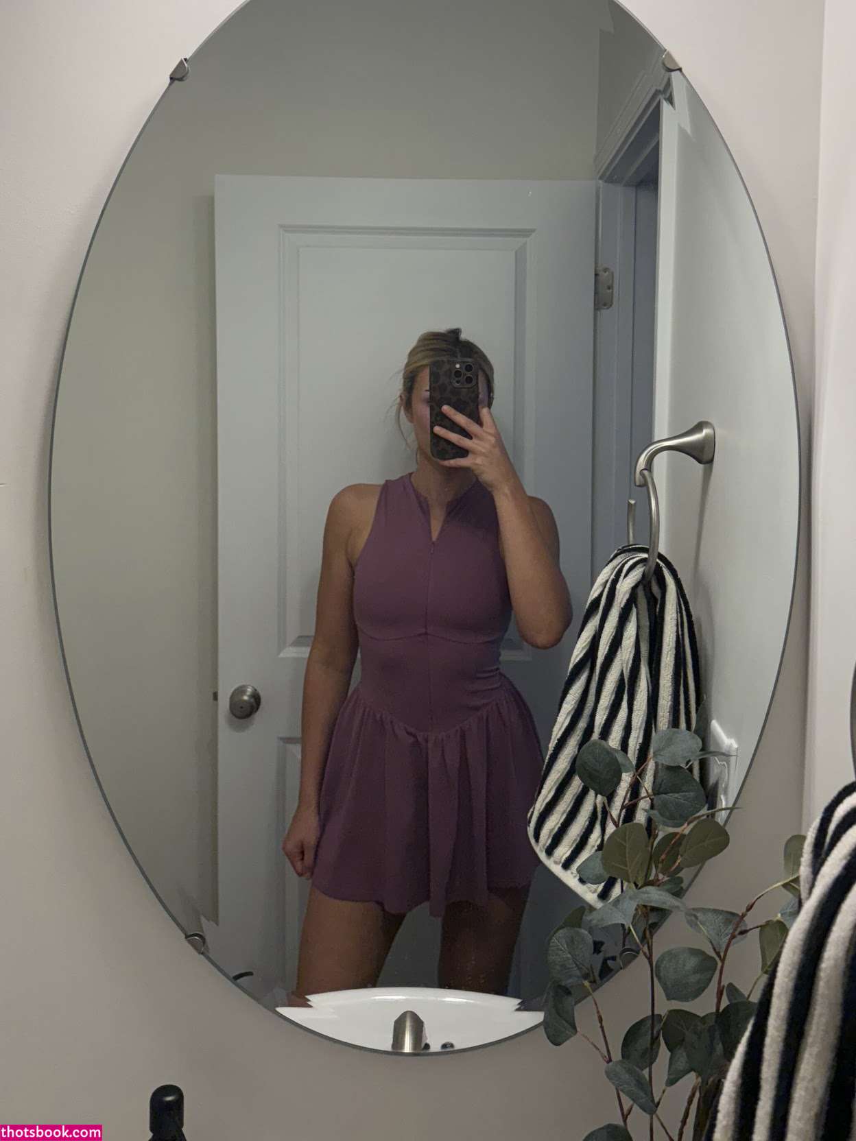 yourfavehousewife Photo #46