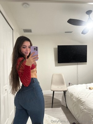 zoeyisovip Photo #19