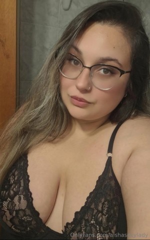 aishasexylady Photo #22