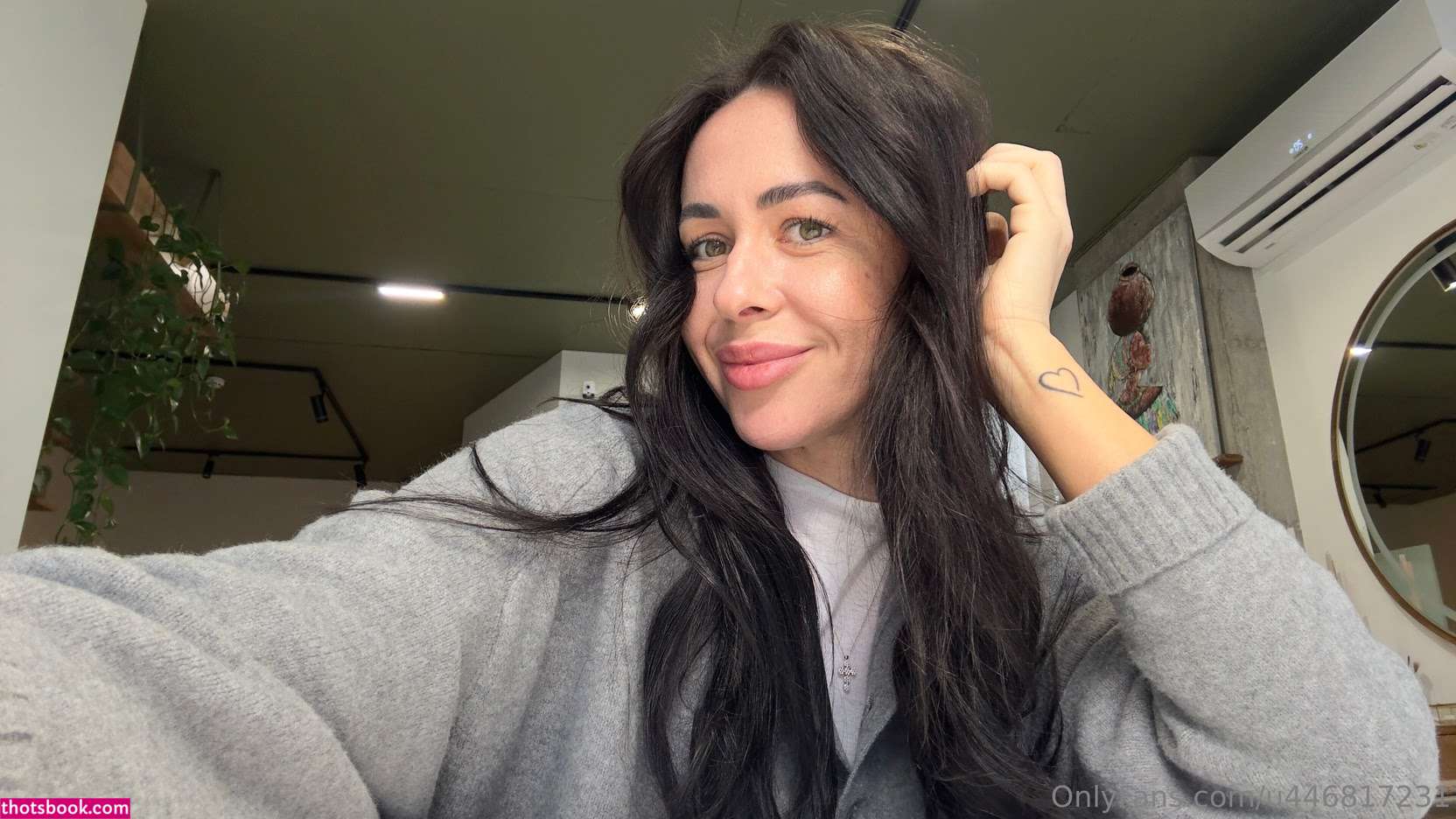 Evelien Murano Photo #13