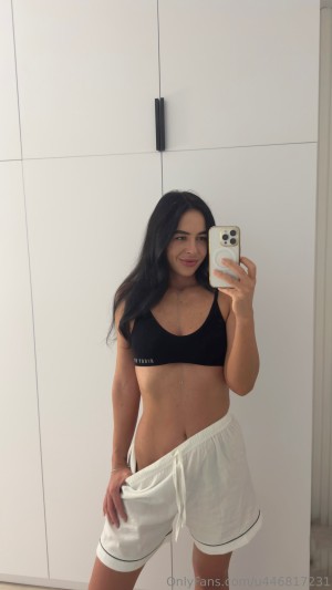 Evelien Murano Photo #20