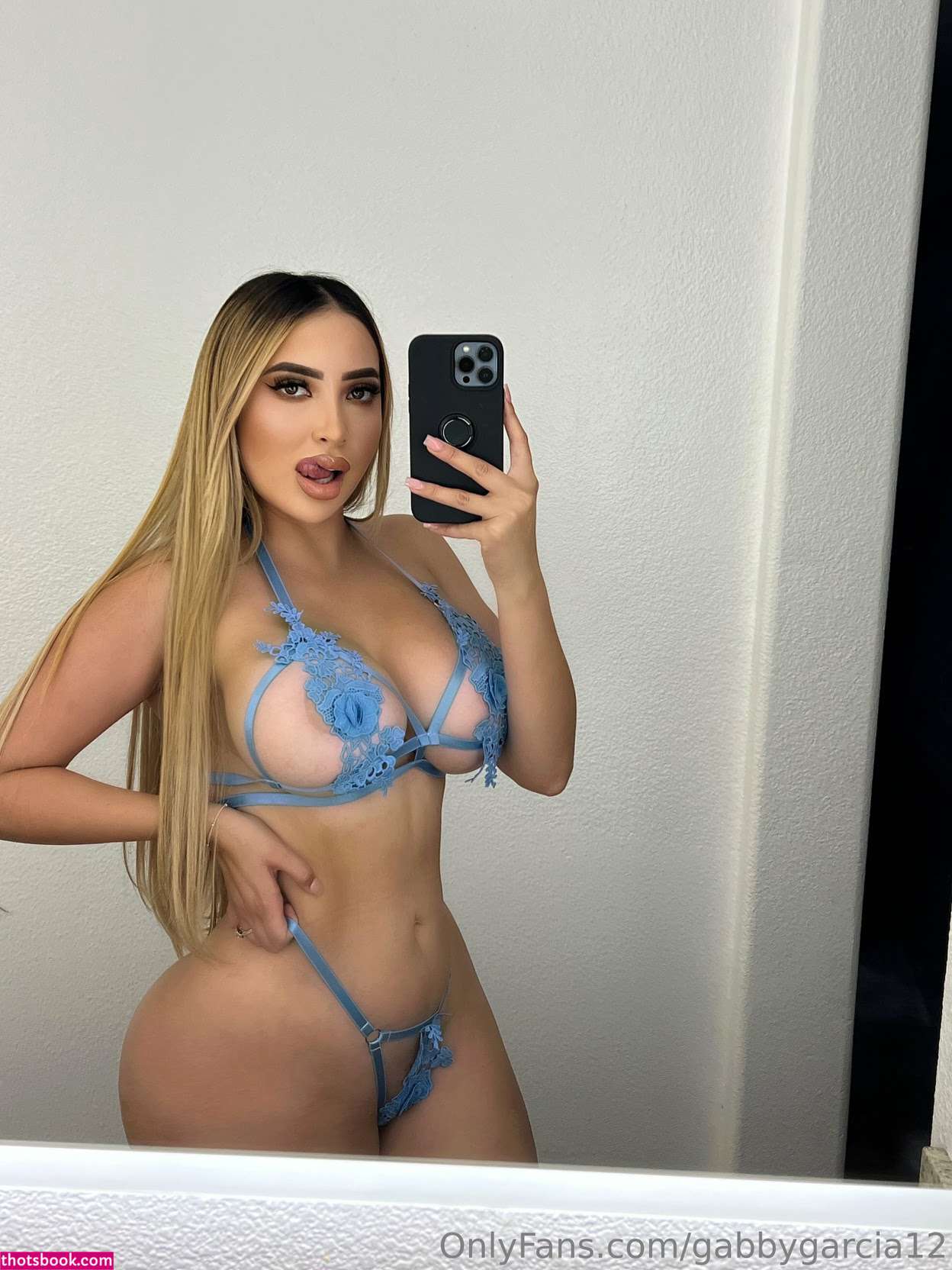 latiiinamamiiii Photo #24