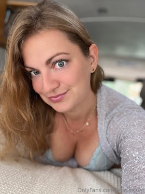 leonieslust Photo #10