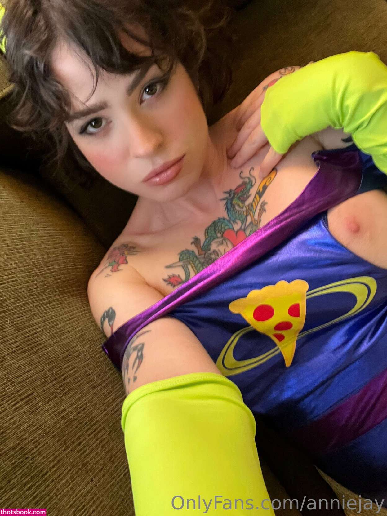 Anisa Jomha Photo #20