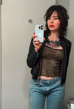 Anisa Jomha Photo #48