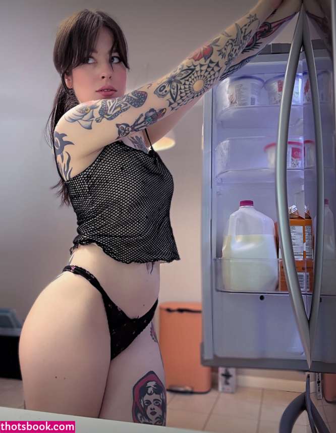 Anisa Jomha Photo #61