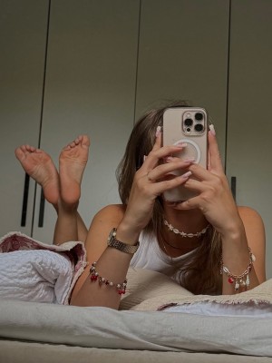 barebylola Photo #10