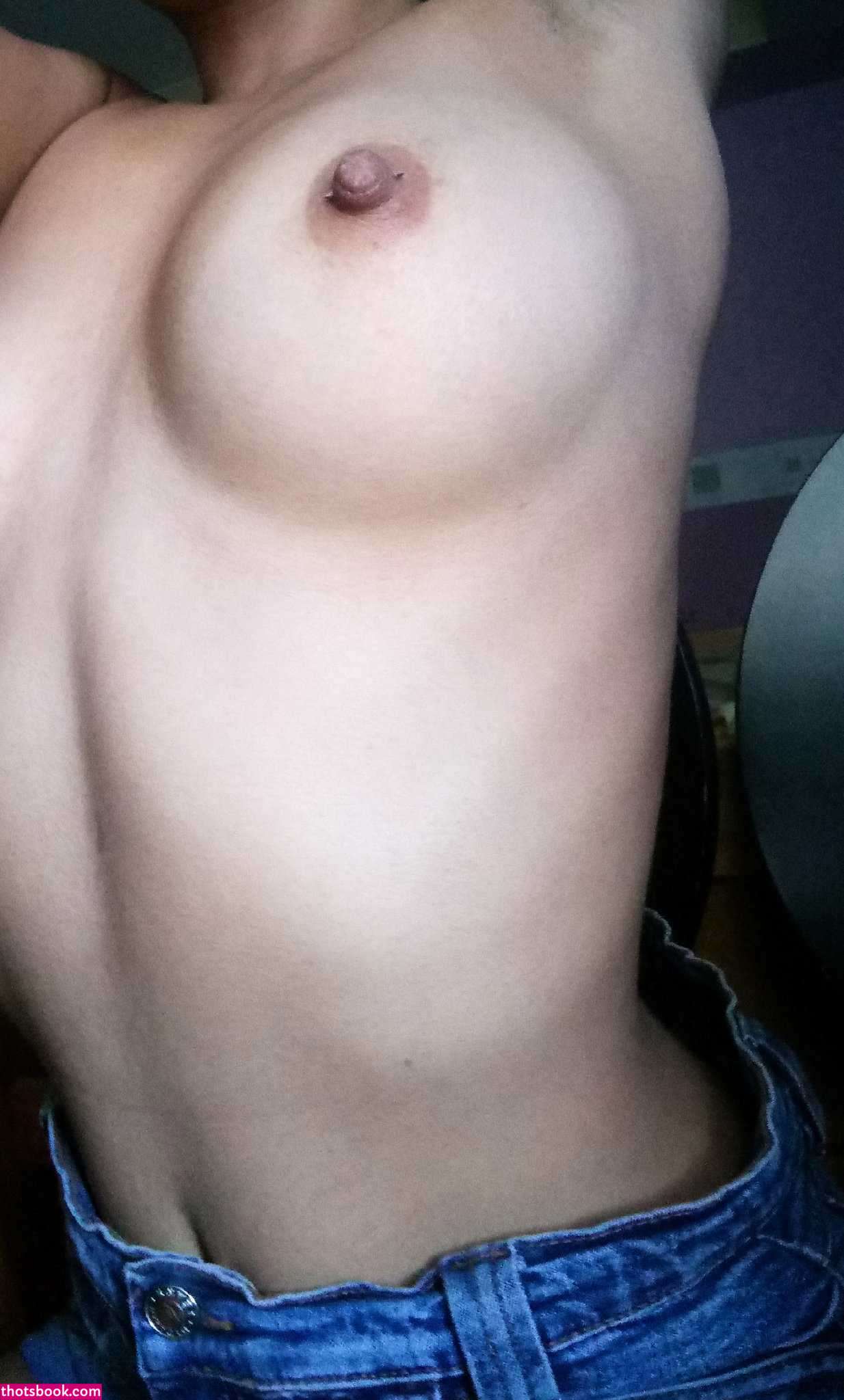 Lionsonatrain Photo #1