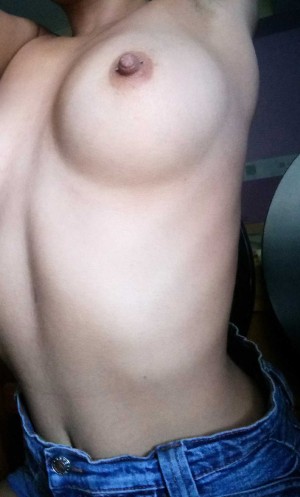 Lionsonatrain Photo #1