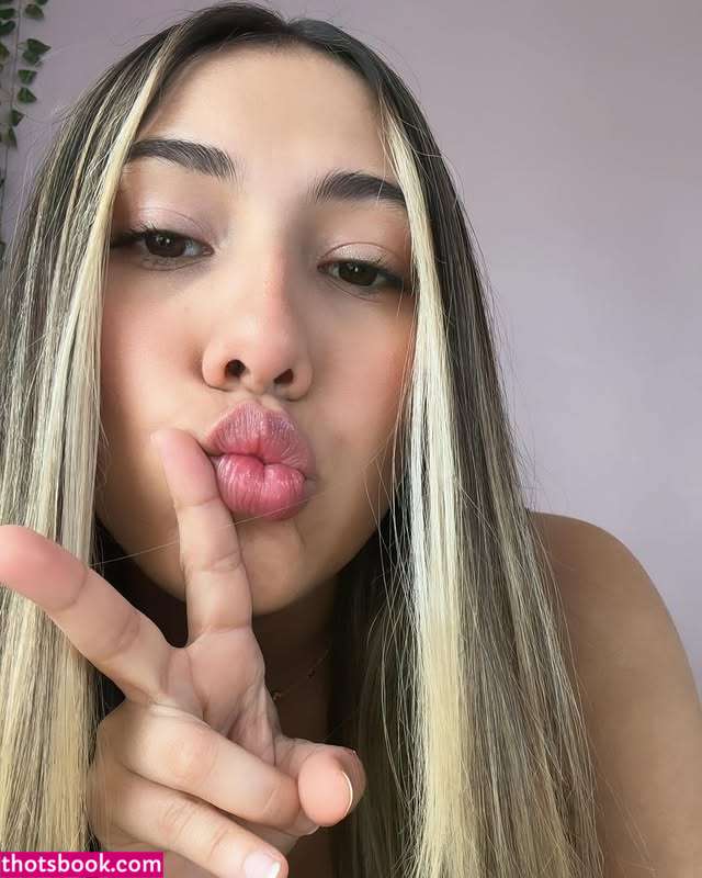 Mia Bosman Photo #19