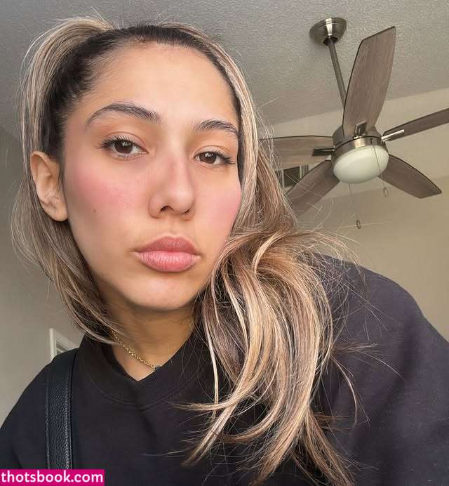 Mia Bosman Photo #23