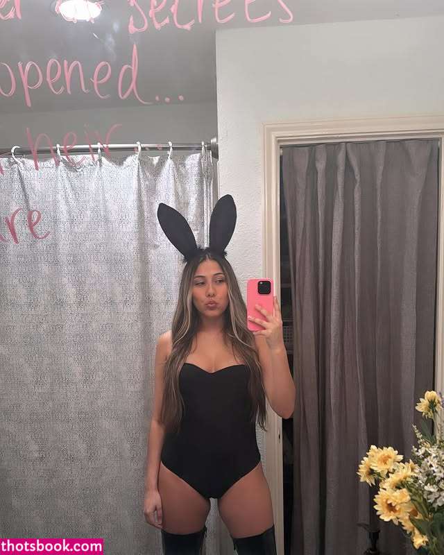 Mia Bosman Photo #27