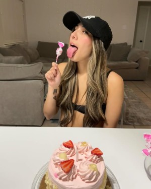 Mia Bosman Photo #24