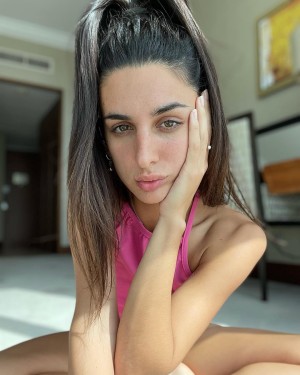 Lucia Fernandez Photo #6