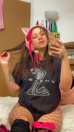 frigginlou Photo #47