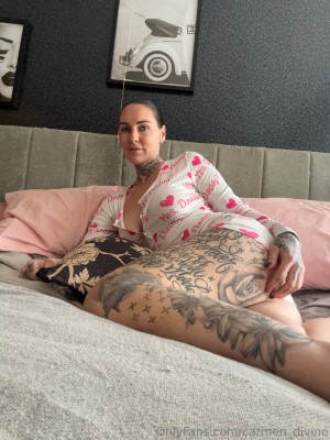 heyitschar Photo #29