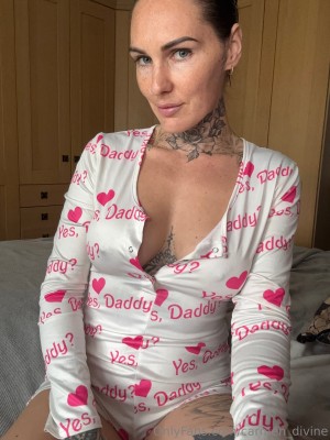 heyitschar Photo #30