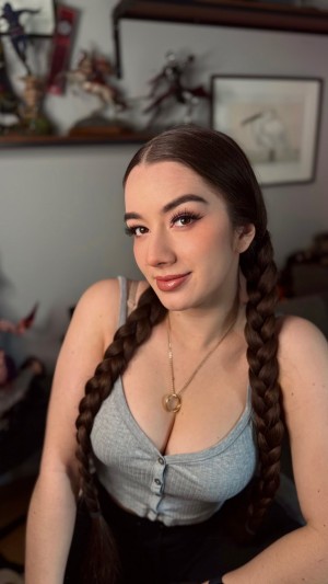 Miss Mikkaa Photo #19