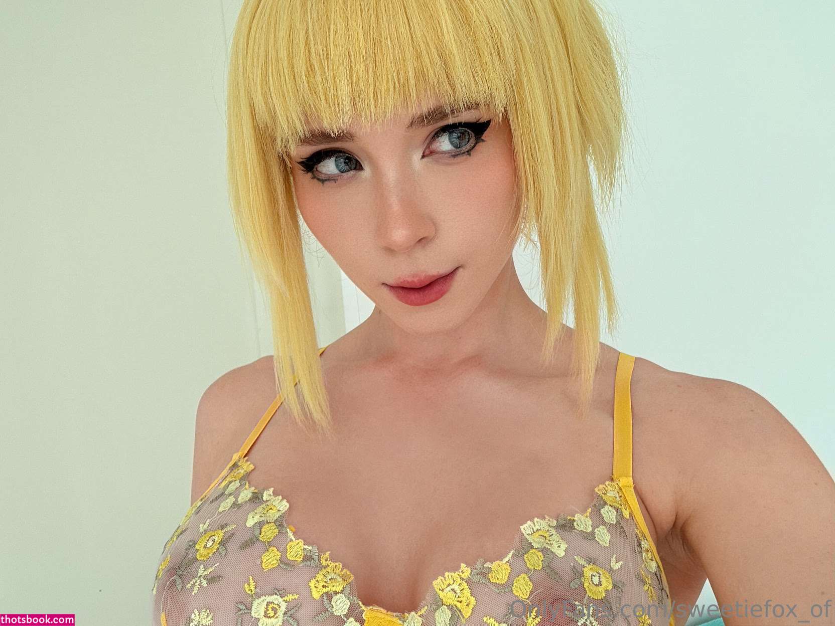 Moonfleur Photo #973