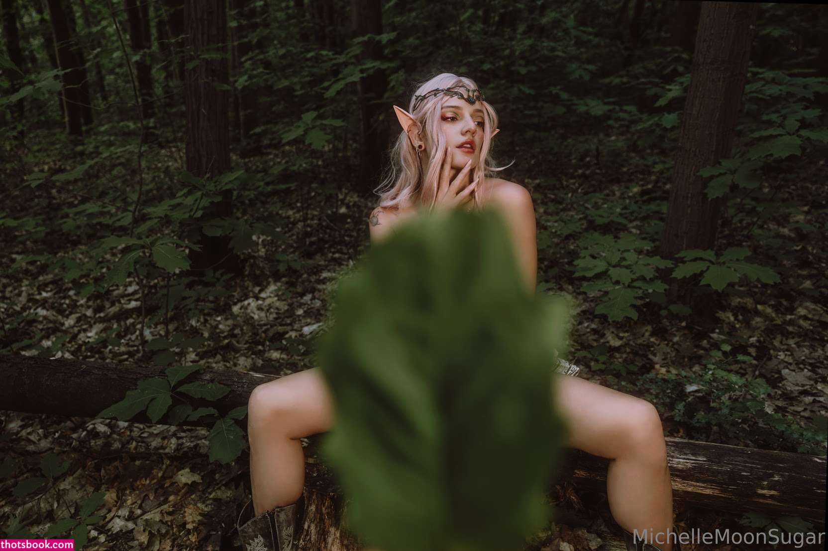 Ellie Land Photo #253