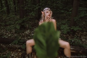 Ellie Land Photo #253