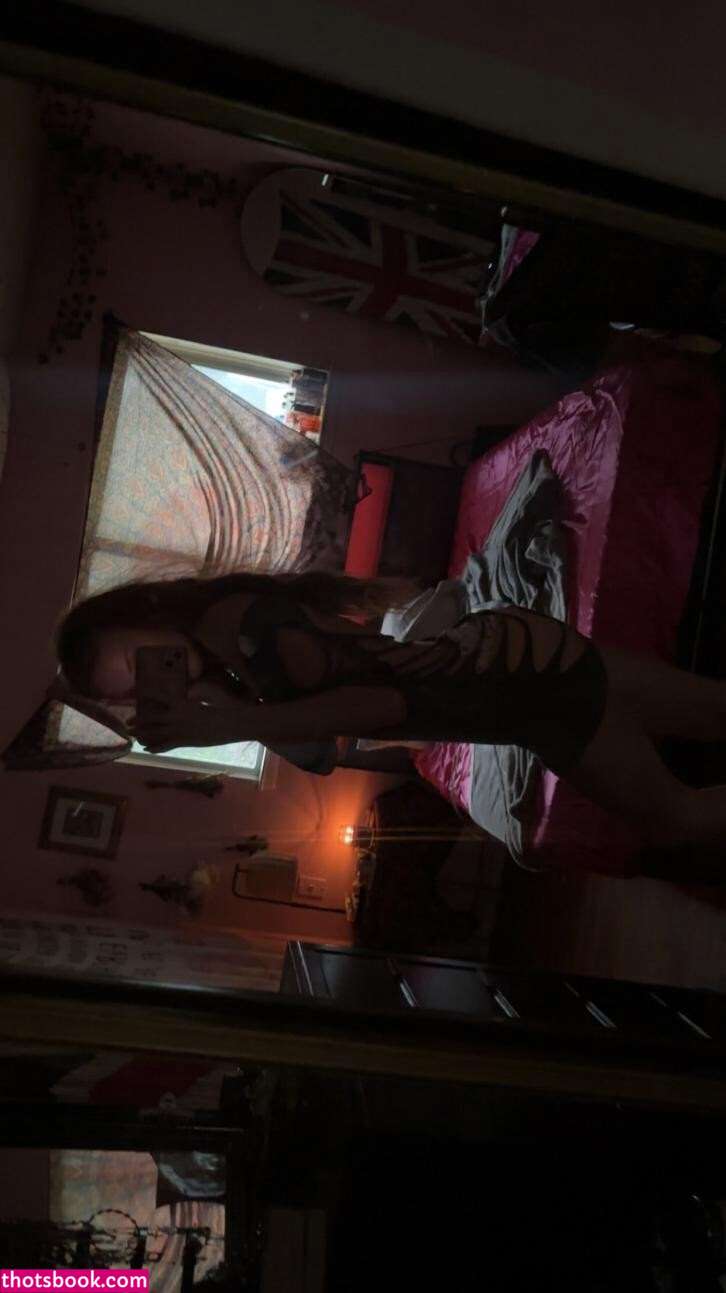 Aurorafoxxxx Photo #8