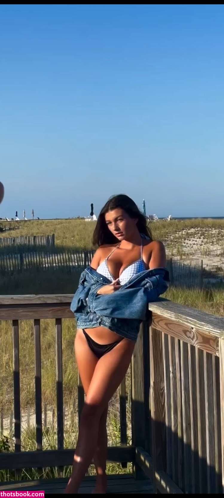 Gianna Thimons Photo #27