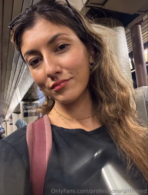 Gracie Canaan Photo #13