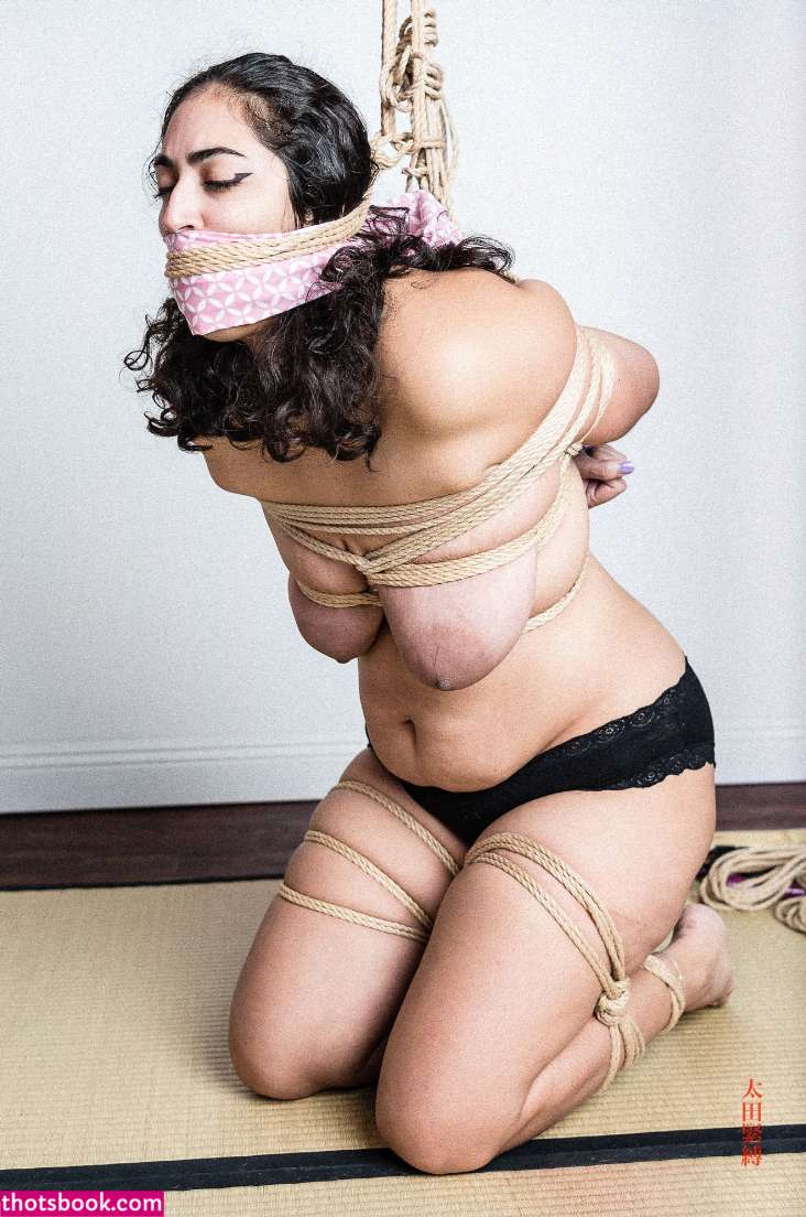 Cherryknotty Photo #18