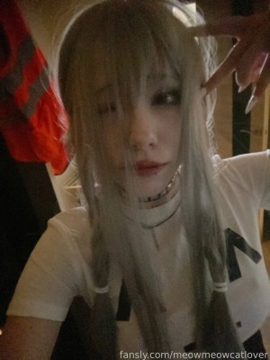 meowmeowcatlover Photo #6