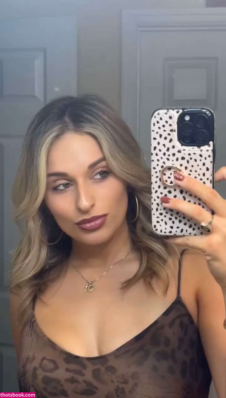 sydneyrepole Photo #7