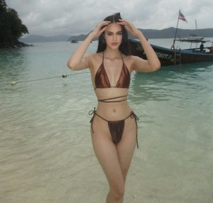 Angelina Skye Walker Photo #13