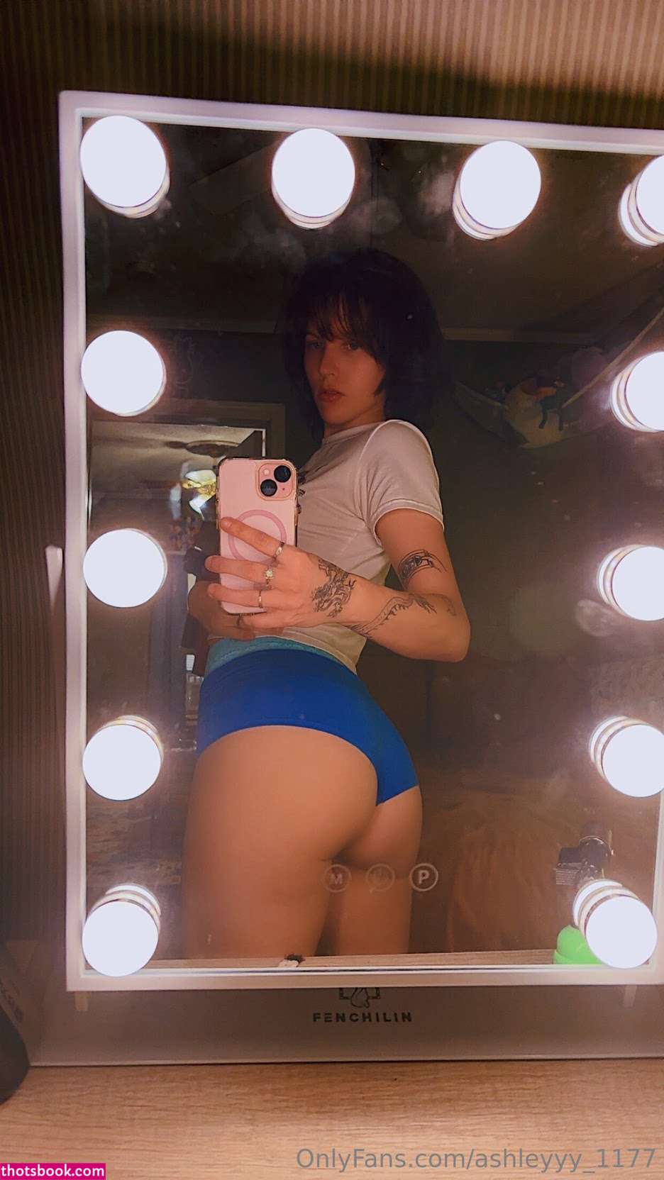 ashleyadamsss Photo #14