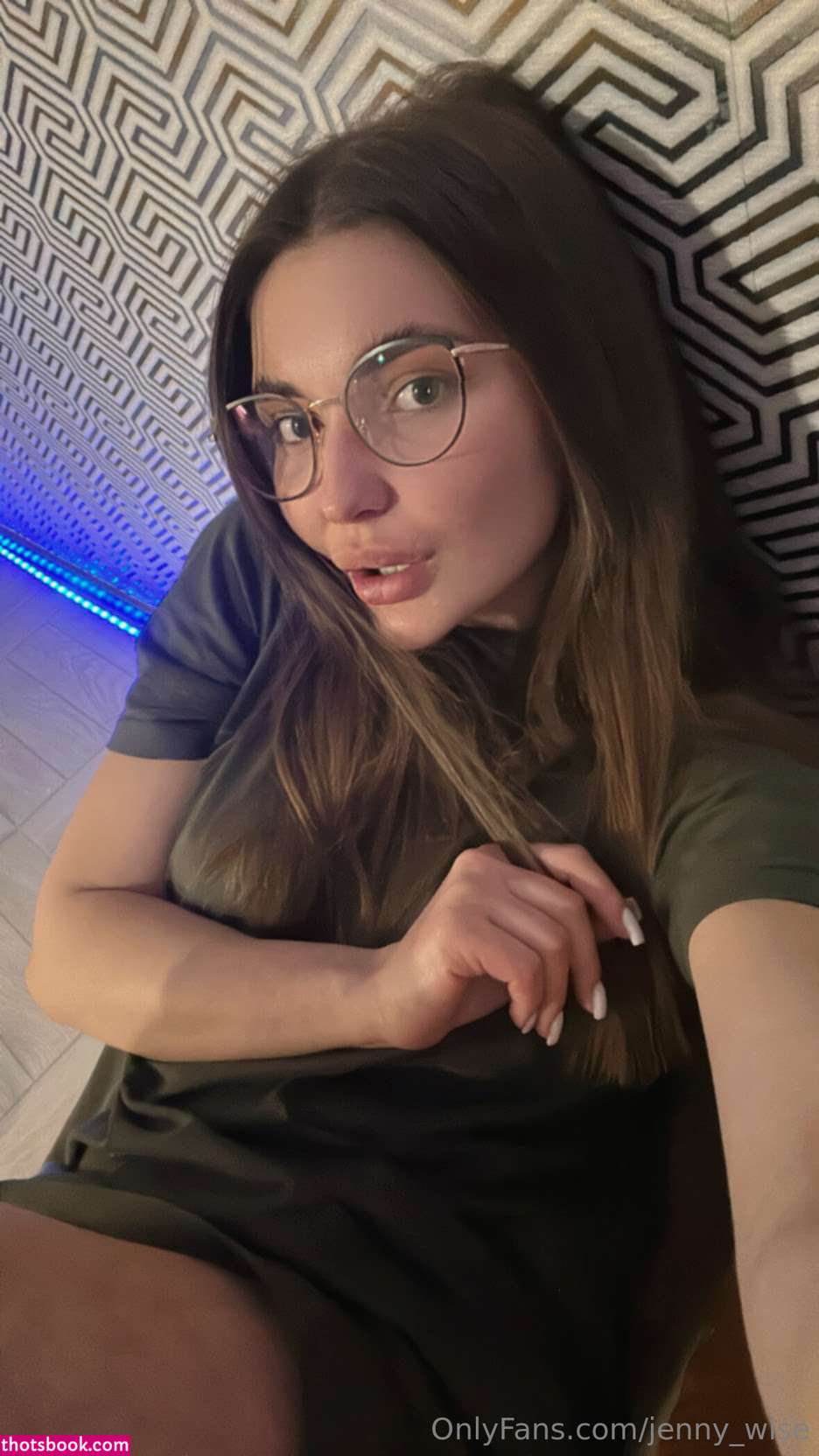 Jenny Wise Photo #12