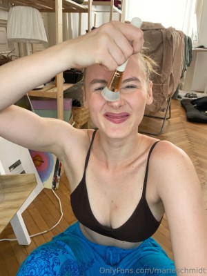 marieloves2cuddle Photo #17