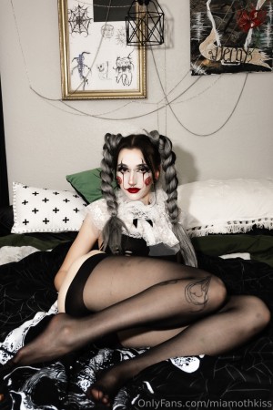 miamothkiss Photo #37