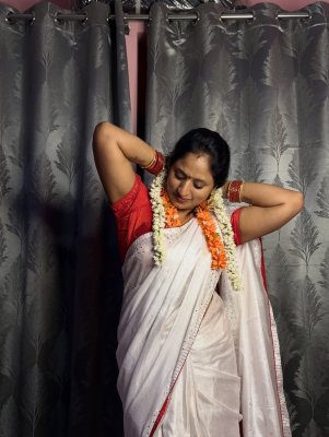 Sujatha Simhadri19 Photo #22