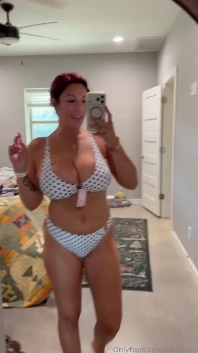 tatievans Video #176