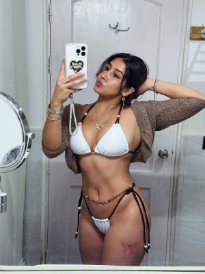 Sofia Ansari Photo #87