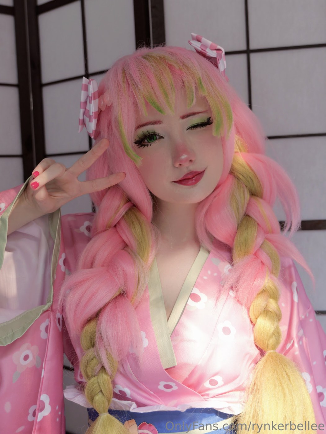 Rynkerbelle Photo #833