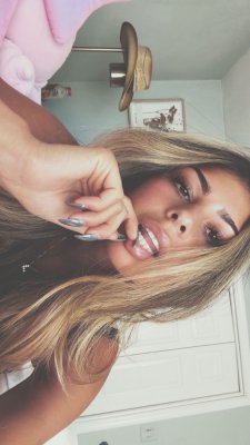 Cat Pisciotta Photo #96